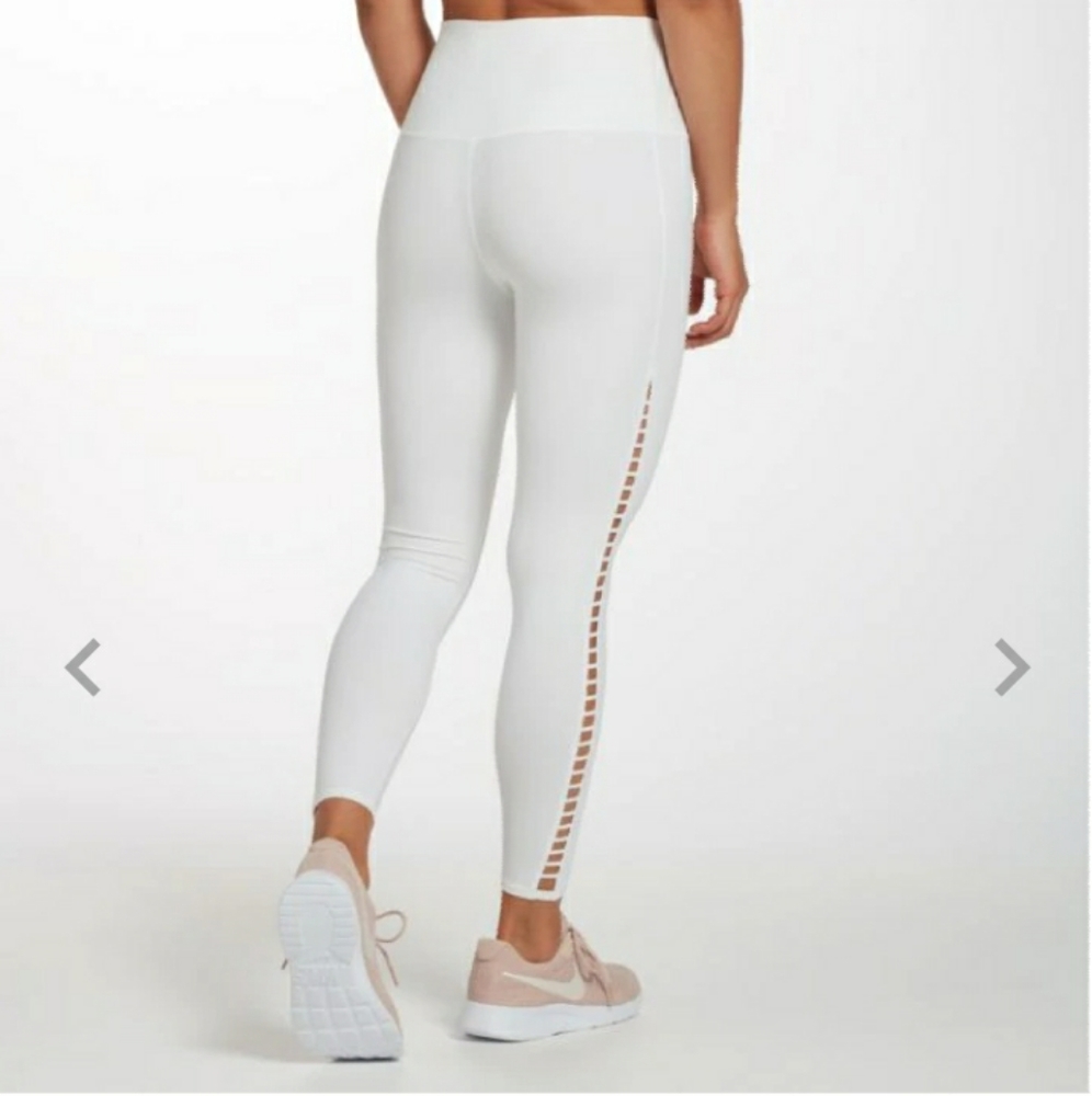 Nike sculpt hyper tight fit white high-rise tights